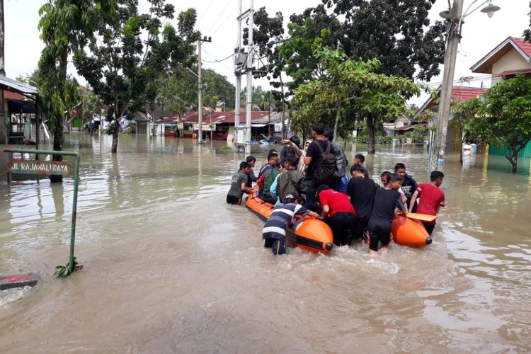 Waspadai 10 Penyakit Akibat Banjir yang Berbahaya Ini, Ada yang Mematikan!