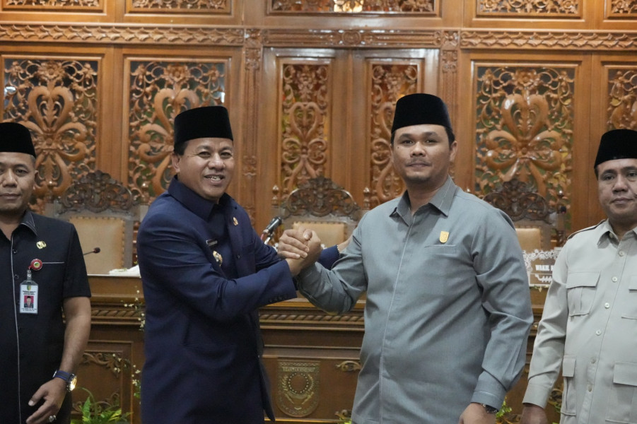 Tandatangani Nota Kesepahaman KUA PPAS  Bupati Kuansing Pemerintah Akan Selalu Bersinergi Bersama DPRD Untuk Kesejahteraan Masyarakat