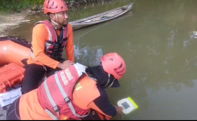 Pria Lansia Hilang di Sungai Kampar, Tim SAR Lanjutkan Pencarian