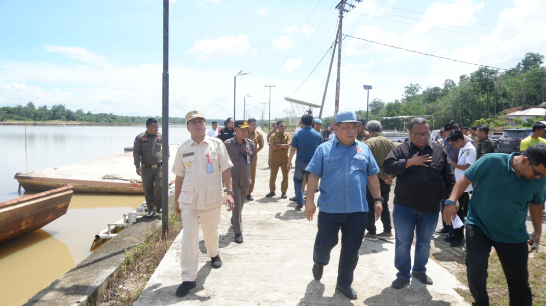 Cek Kesiapan Kejurnas Dayung, Suhardiman: Manfaatkan Kejurnas Untuk Pengembangan UMKM Lokal