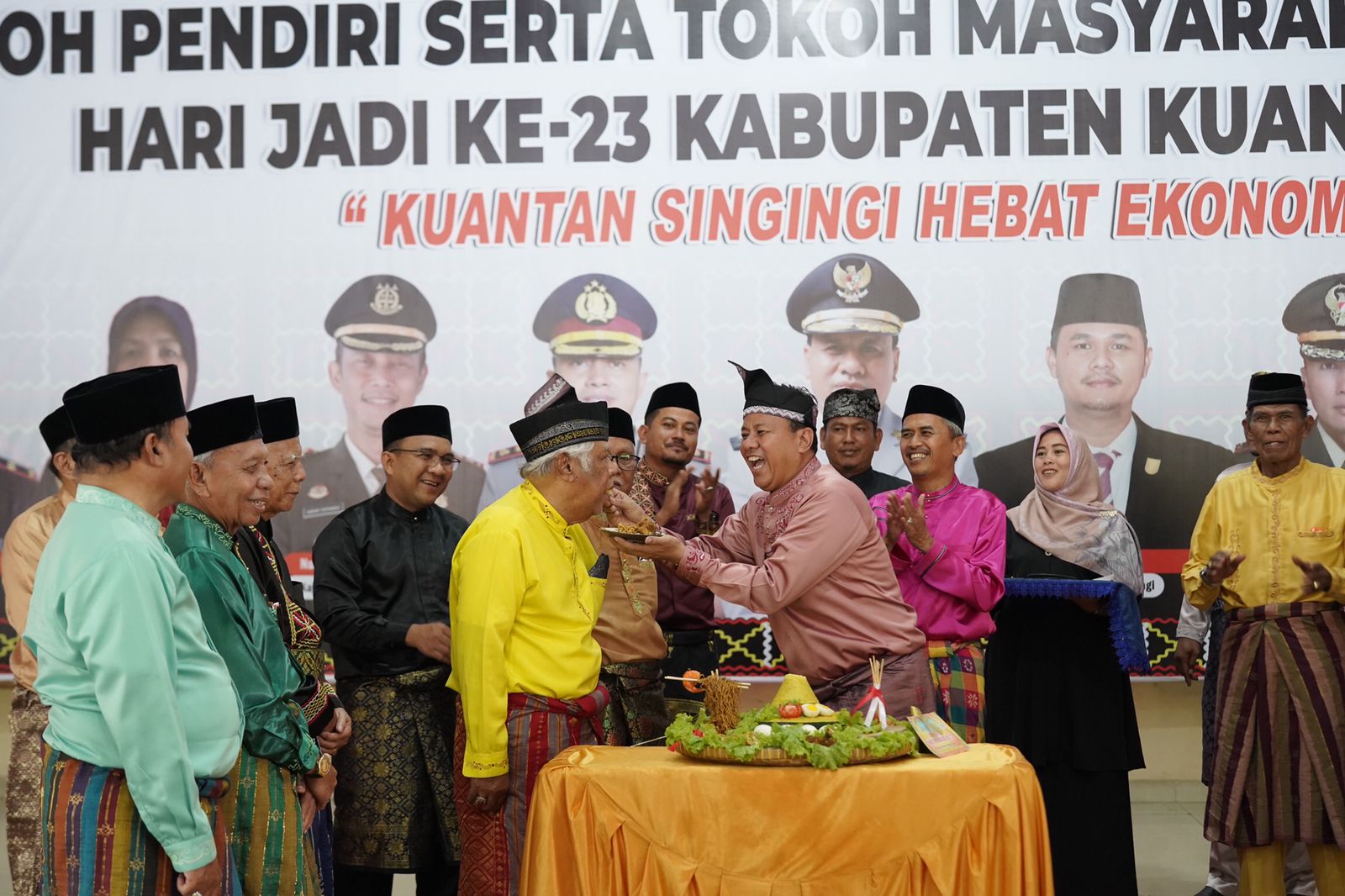 Prof Suwardi MS, Saya Bangga Jadi Orang Kuansing