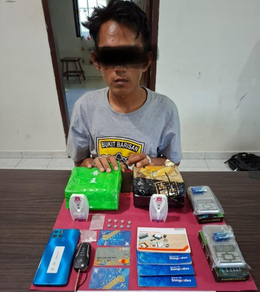 Polisi Ungkap Kasus 2 Kg Sabu Yang Dikendalikan Dari Malaysia, Satu Pelaku Berhasil Ditangkap