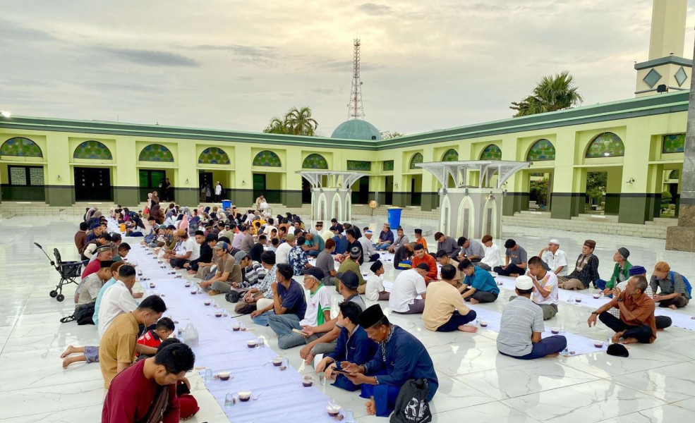 Gen Z dan Keluarga Ikut Semarakkan Ramadan di Masjid Raya An-Nur, Ini Daya Tariknya