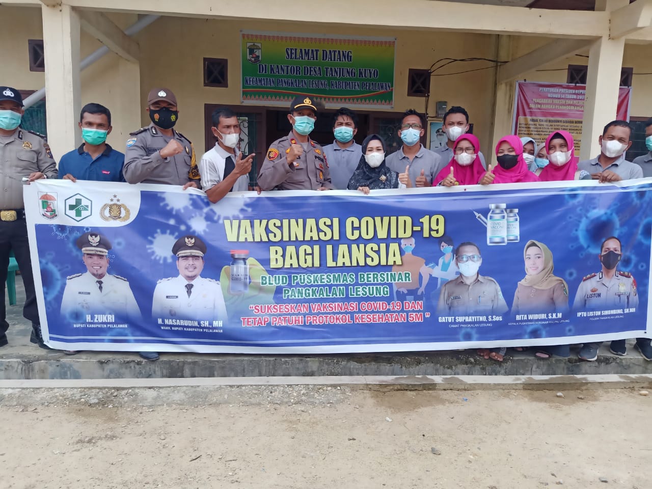 Polsek Pangkalan Lesung Dampingi Vaksinasi Lansia dan Pra Lansia