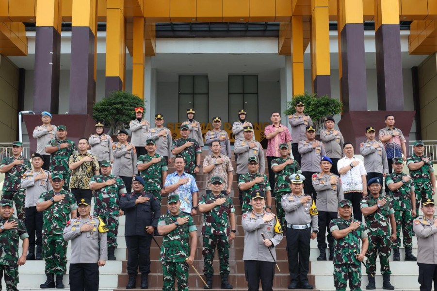 Pangdam I/Bukit Barisan Kunjungi Polda Riau, Perkuat Sinergitas TNI-Polri