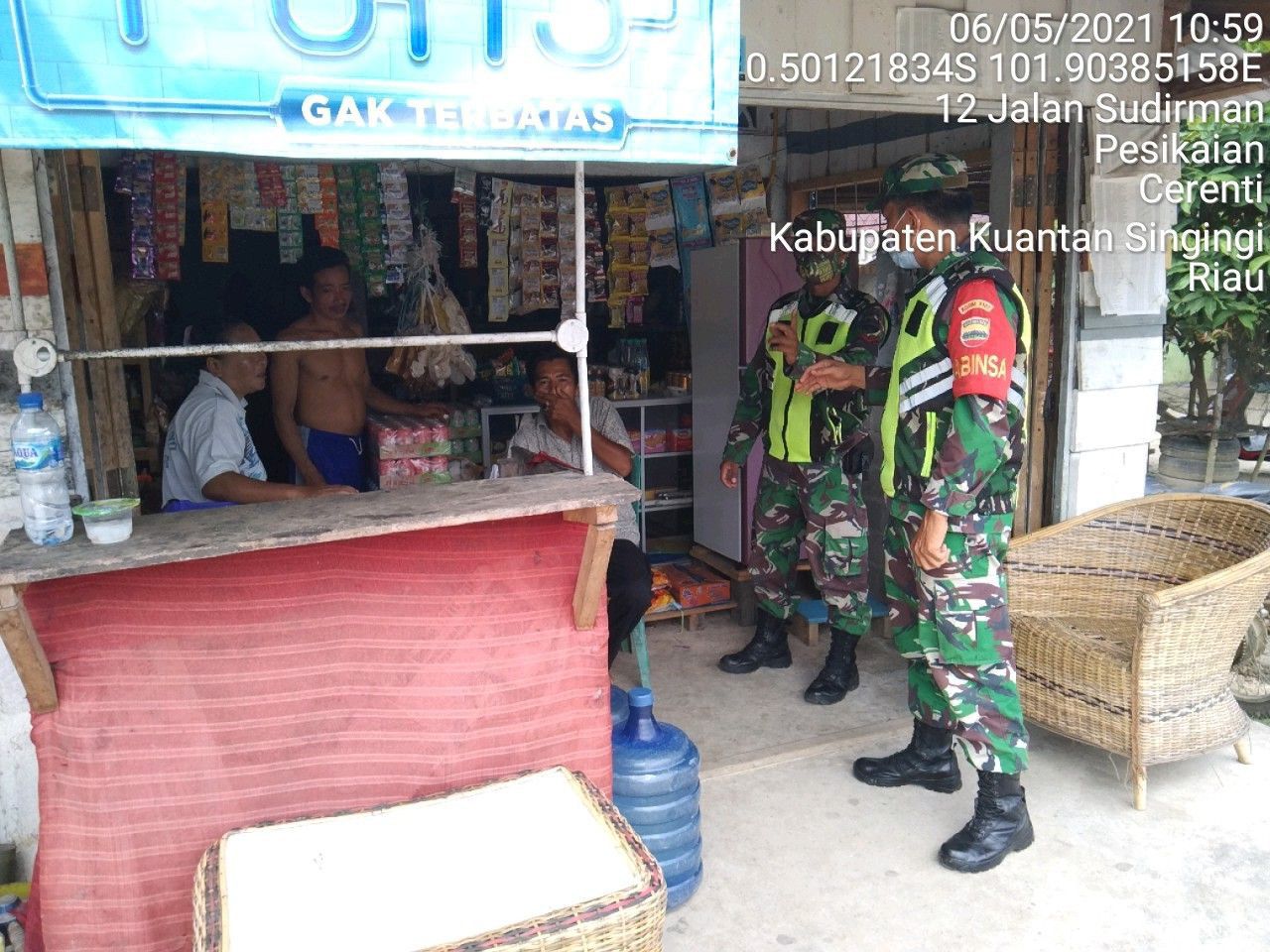 Penegakan Disiplin Protokol Kesehatan Oleh Babinsa Koramil  06/ Cerenti Kodim 0302/Inhu