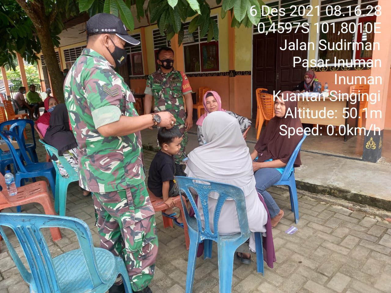 Patuhi Prokes, Babinsa Koramil 06/Cerenti Kodim 0302/Inhu  Rutin Himbau Warga Binaannya Akan Pentingnya Jaga Kesehatan Dipandemi Covid-19