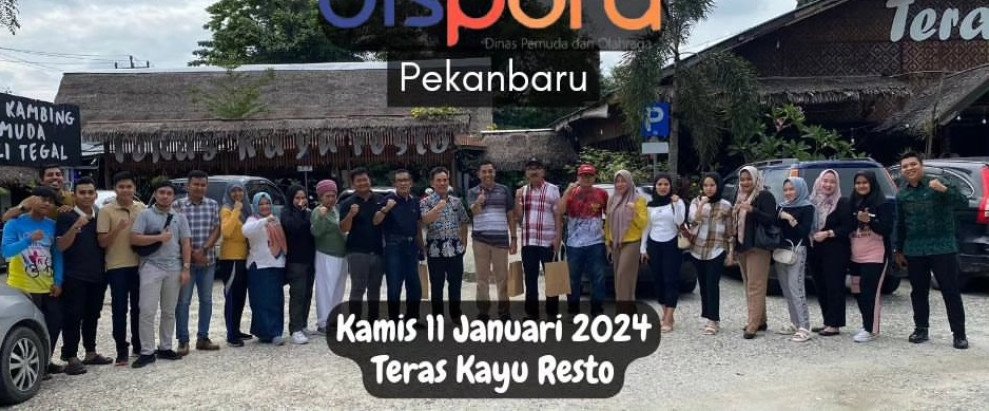 Dispora Pekanbaru Gelar Pelepasan Pegawai Purna Bhakti di Rumah Makan Kayu Resto