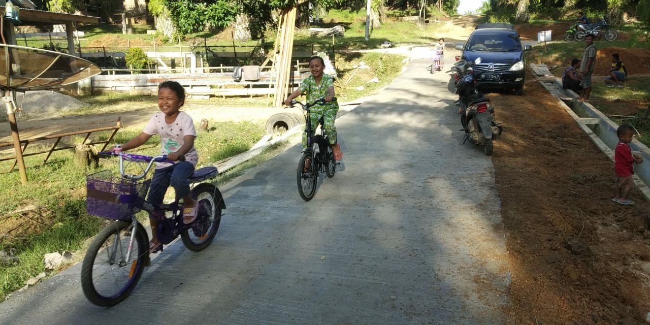 Hasil Semenisasi TMMD Ke-109 Kodim Inhu, Di Jadikan Anak-Anak Tempat Bermain Sepeda