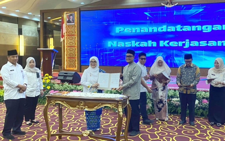 BKMT Riau dan Masjid Raya An-Nur Perkuat Kerja Sama Pendidikan Lansia dan Kegiatan Keagamaan
