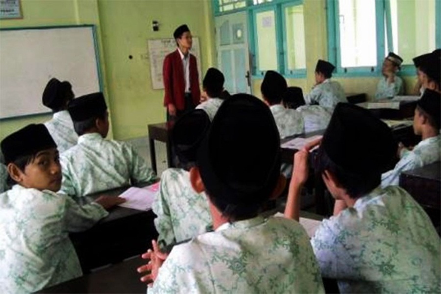 Gaji Guru Dinilai Tak Manusiawi, DPRD Riau Wacanakan Perda Pembiayaan MDA
