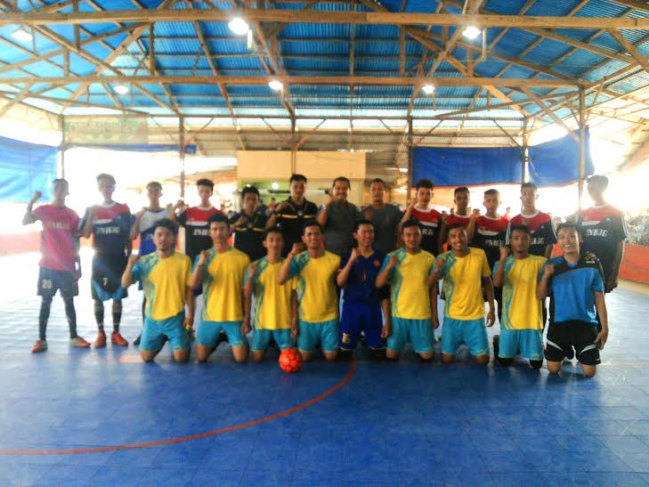 Diikuti 40 Klub, Ketua KONI Inhil Buka Turnamen Futsal