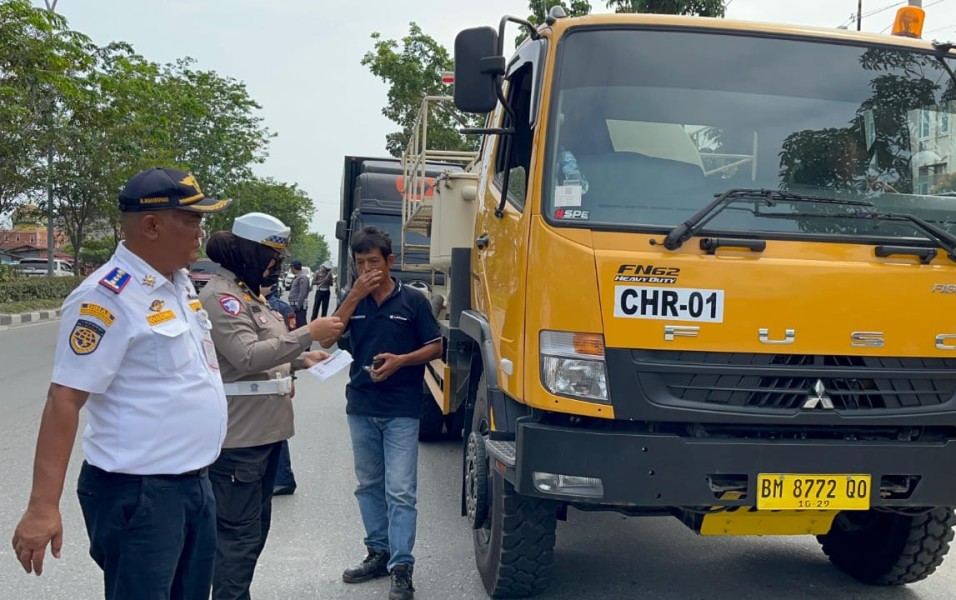 Truk ODOL Masih Nekat Masuk Kota, 23 Pengemudi Terjaring Razia di Pekanbaru
