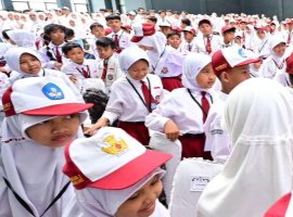 Pemko Pekanbaru Tiadakan Apel Pagi, ASN Diberi Waktu Antar Anak di Hari Pertama Sekolah