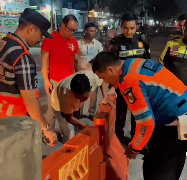 Jelang Idulfitri, Dishub Pekanbaru Lakukan Rekayasa Lalin di Jalan Riau-Kayu Manis