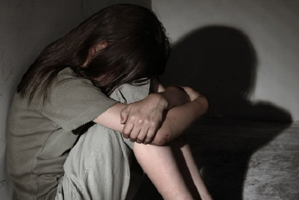 Miris... Kenalan di Medsos, Siswi SMP Disetubuhi 7 Kali Sambil Direkam