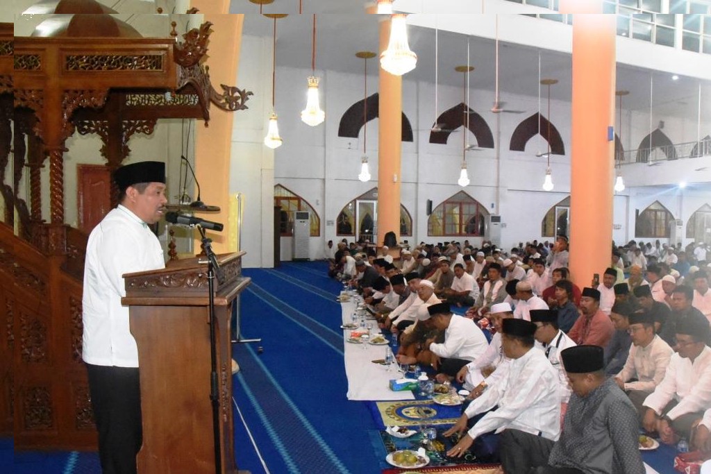 Bupati Amril Mukminin,Mengutuk Keras Tragedi bom di Surabaya dan Penyerangan di Mapolda Riau