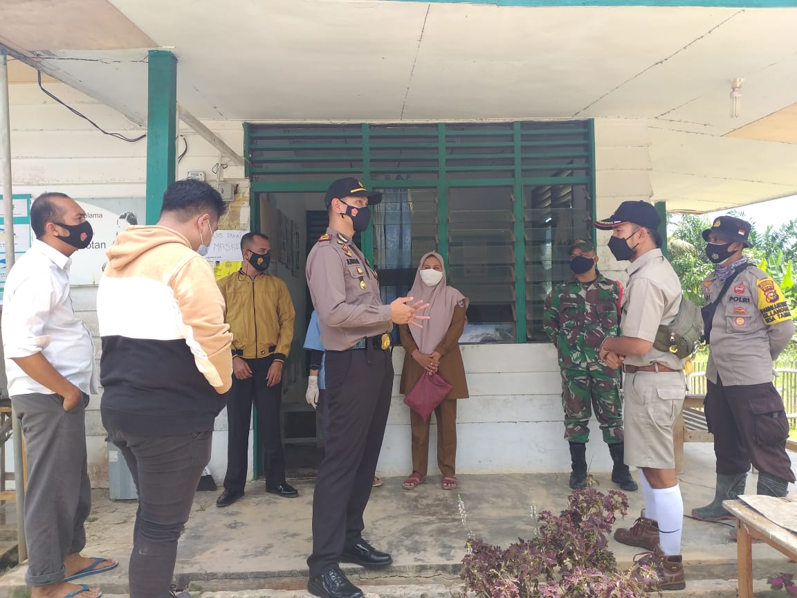 Polsek Langgam Gelar Imbauan Prokes di Desa Tambak