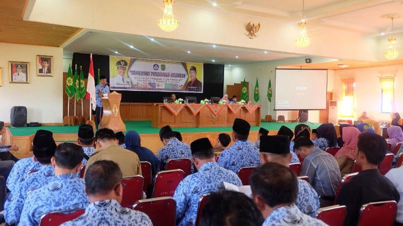 Bupati Wardan Buka Secara Resmi Sosialsiasi Pendidikan Keluarga 