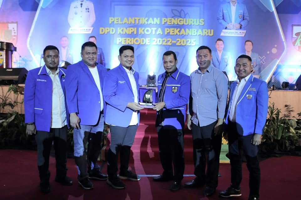 Pj Wali Kota Hadiri Pelantikan Ketua KNPI Pekanbaru