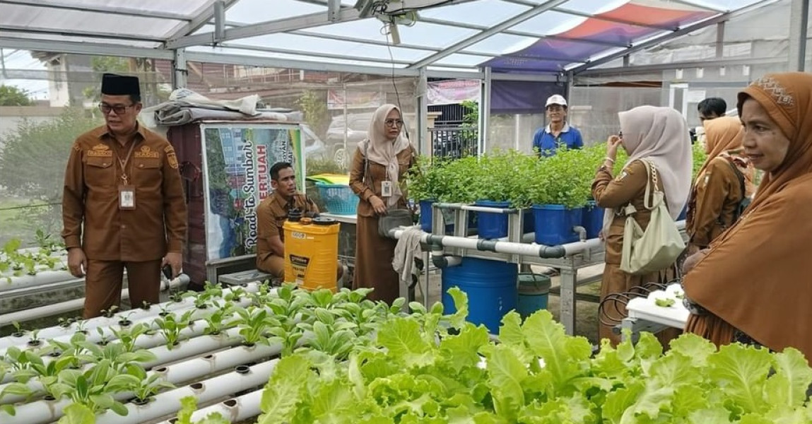 Disketapang Pekanbaru Ajak Kelompok Wanita Tani  untuk Meningkatkan Produktivitas Lahan Pertanian