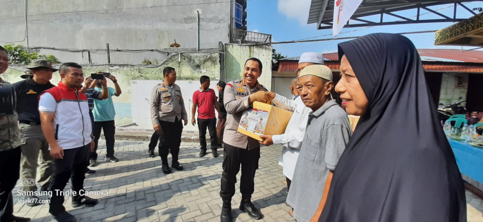HUT Bhayangkara Ke-78, Polresta Pekanbaru dan Polsek Sukajadi Bhakti Religi ke Rumah Ibadah