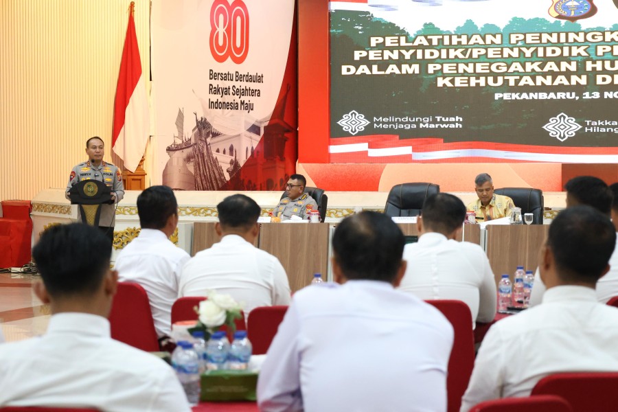 Kapolda Riau Tegaskan Komitmen Sikat Mafia Hutan Lewat Penegakan Hukum Terpadu