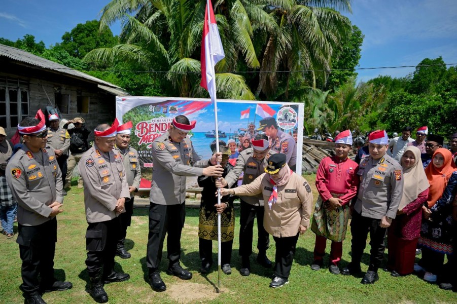 Bupati Kasmarni Apresiasi Ekspedisi Merah Putih Presisi Polda Riau