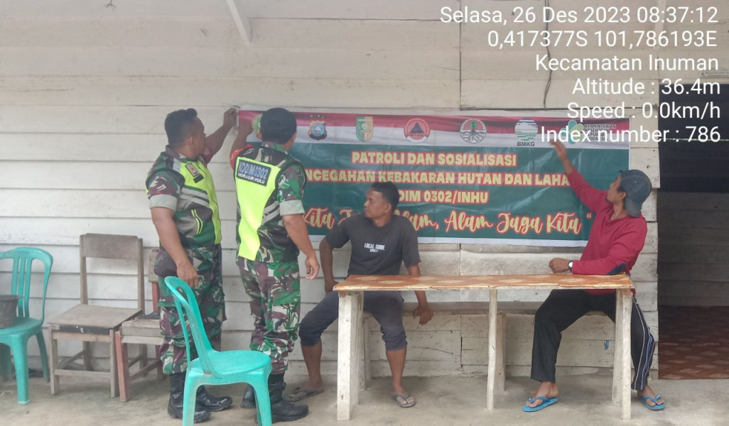 Babinsa Koramil 06/Cerenti Kodim 0302/Inhu Laksanakan Patroli Karhutla