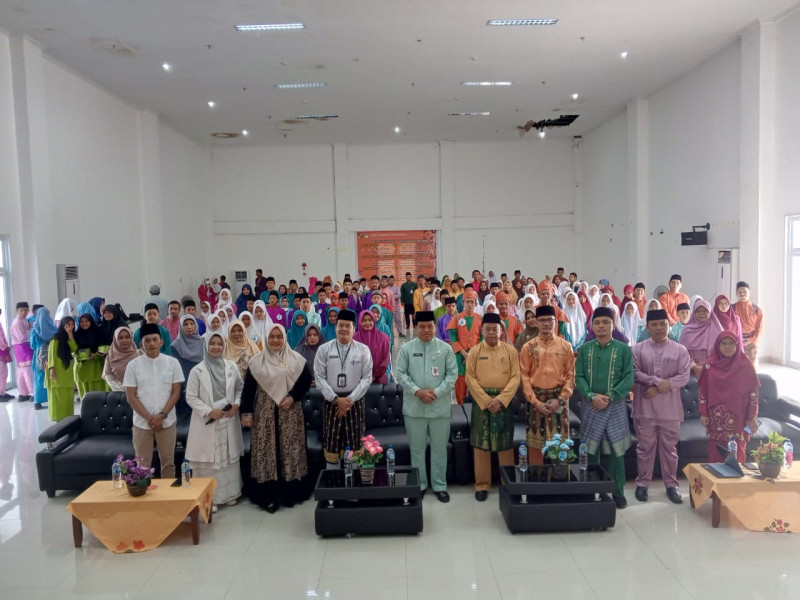 Kadis Pendidikan Kota Pekanbaru Abdul Jamal Resmi Buka Lomba Cerdas Cermat Gema Isra Mikraj