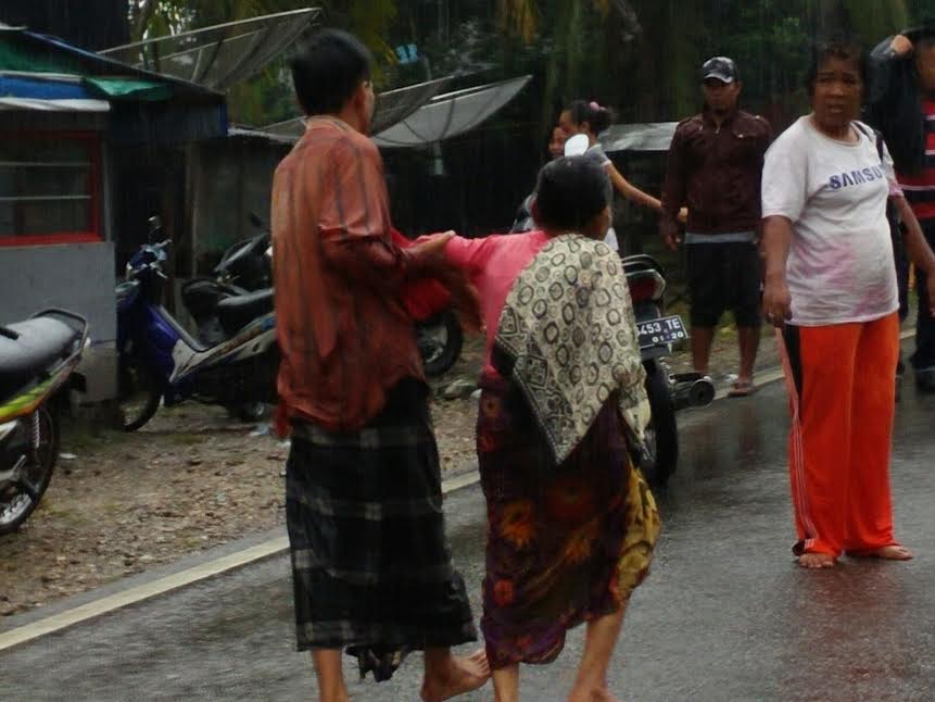Hingga Kini, Bantuan Untuk Warga Korban Banjir di Perbatasan Riau-Sumbar Belum Datang