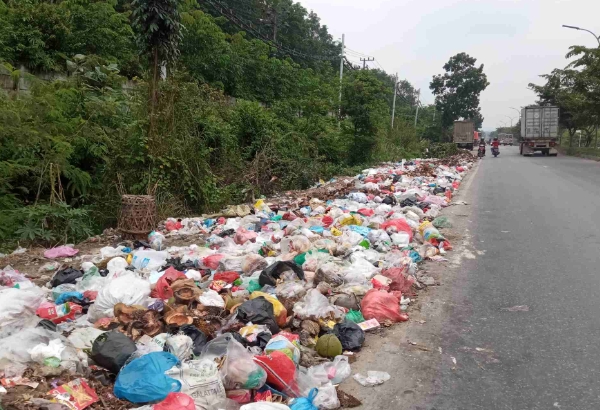 Pascadarurat Sampah Dicabut, Tumpukan Masih Jadi Masalah di Pekanbaru