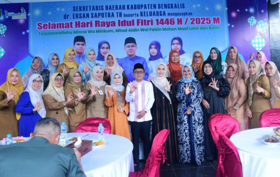 Sekda Bengkalis dan Keluarga Gelar Halal Bi Halal Sekaligus Umumkan Pemenang Lomba Lampu Colok Tahun 2025