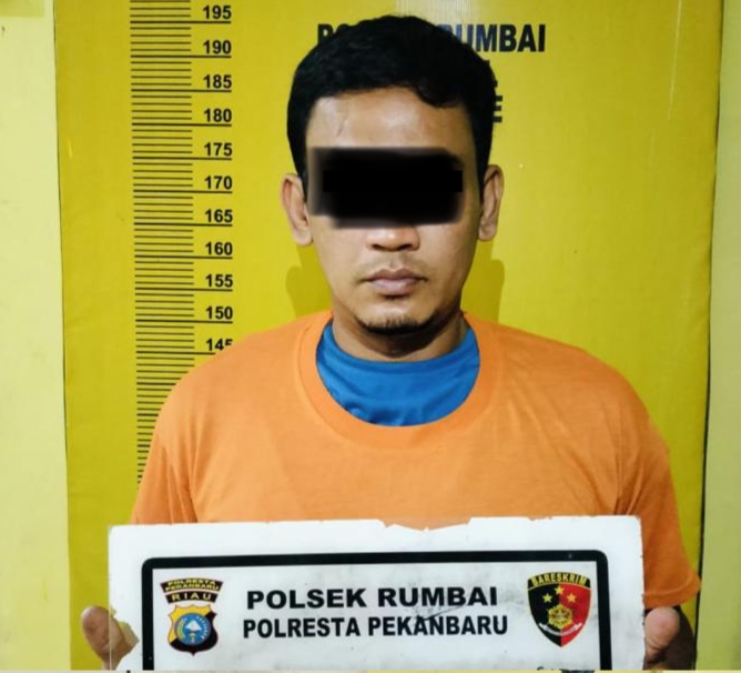 Pria Mengaku Polisi Tipu Wanita, Gelapkan Sepeda Motor di Pekanbaru