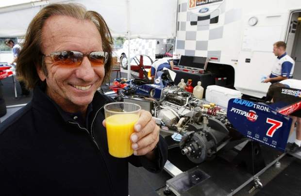 Fittipaldi, Mantan Juara Dunia F1 Kini Tenggelam dalam Utang