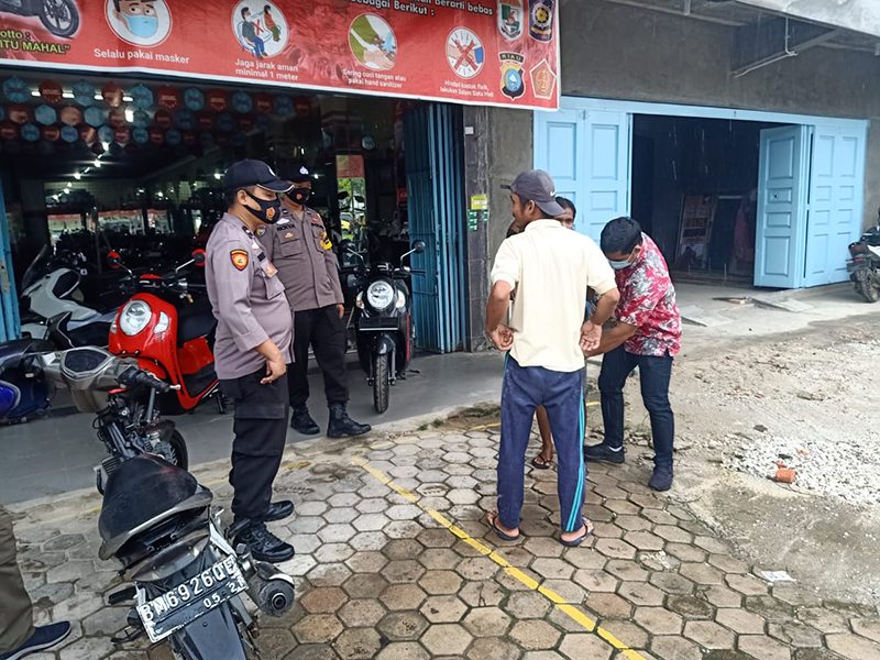 Hindari Penyebaran Virus Corona, Polsek Pangkalan Kerinci Lakukan Operasi Yustisi Dialogis