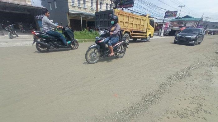 Pemko Pekanbaru Mulai Perbaiki Jalan Umban Sari Rumbai