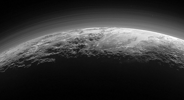 Misteri Cuaca Super Dingin Pluto Akhirnya Terungkap