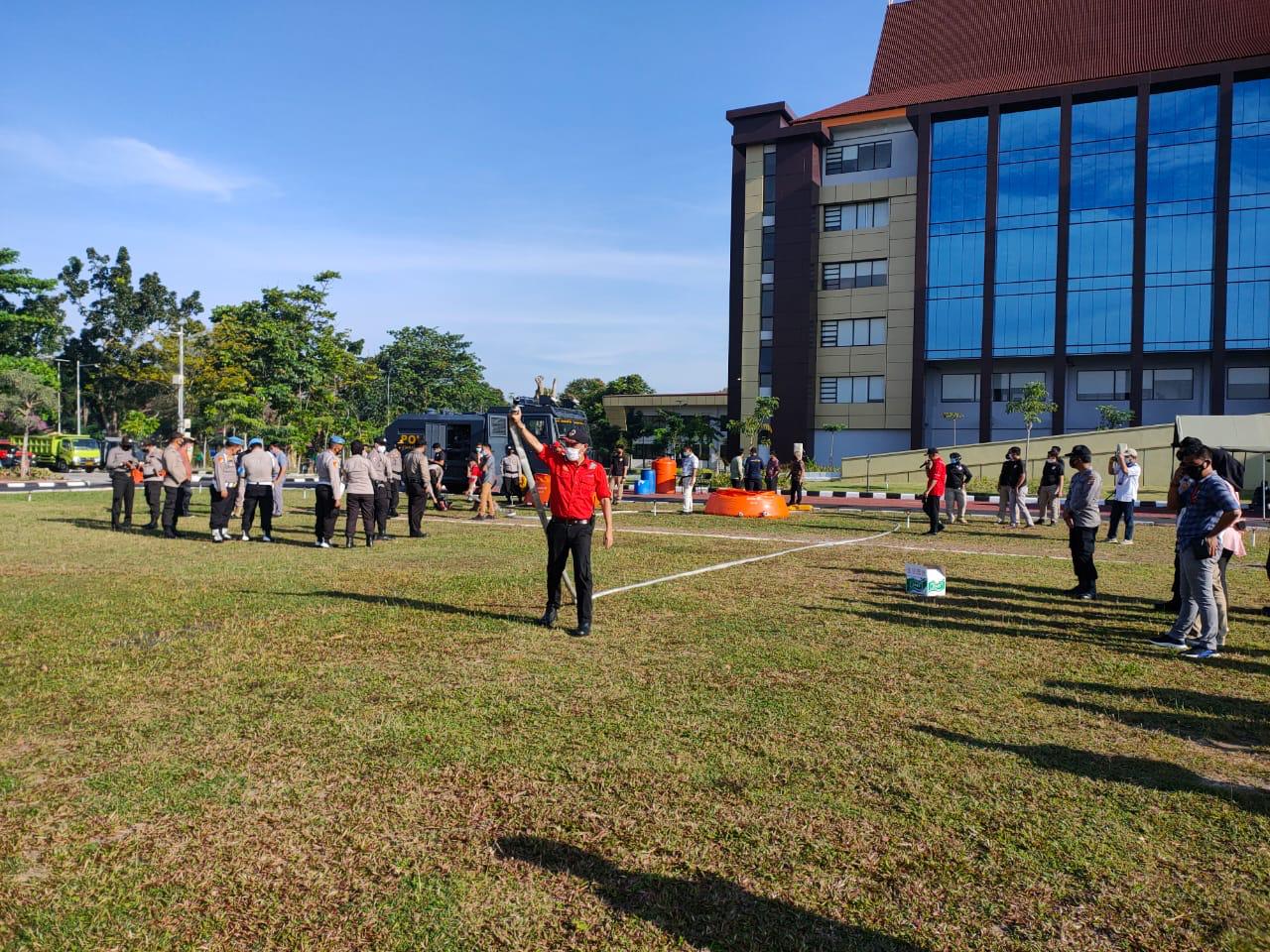 Polda Riau Gandeng PT RAPP Latih Personil Atasi Karhutla