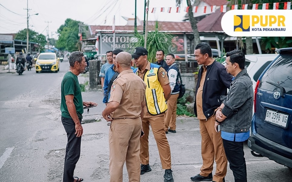 Dinas PUPR Pekanbaru Respons Cepat atas Keluhan Masyarakat Terkait Jalan Rusak di Simpang Jalan Ahmad Yani I