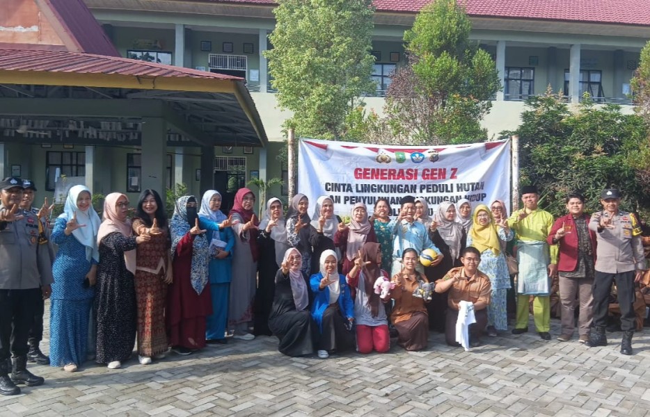 Gen Z Digembleng Jadi Agen Lingkungan Lewat Program Green Policing