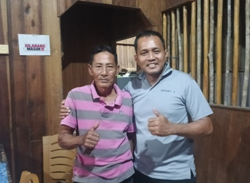 Kapolsek Teluk Meranti Beri Apresiasi Ketua RT yang Mengabdi 39 Tahun Tanpa Henti