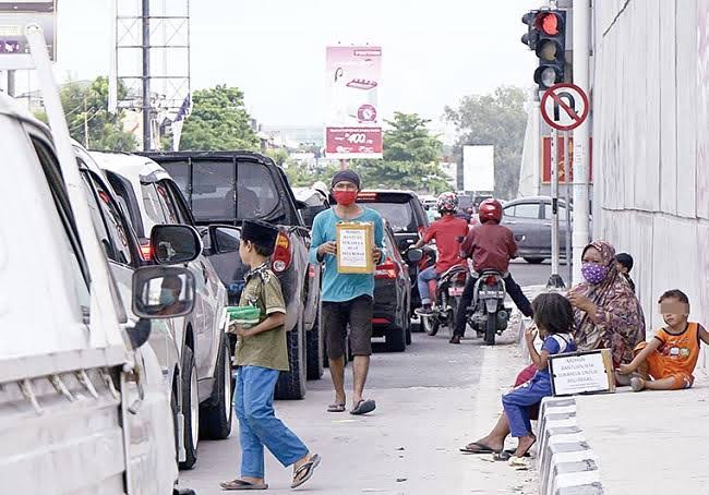 Panam Jadi Surga Baru Pengemis, Warga Mulai Resah