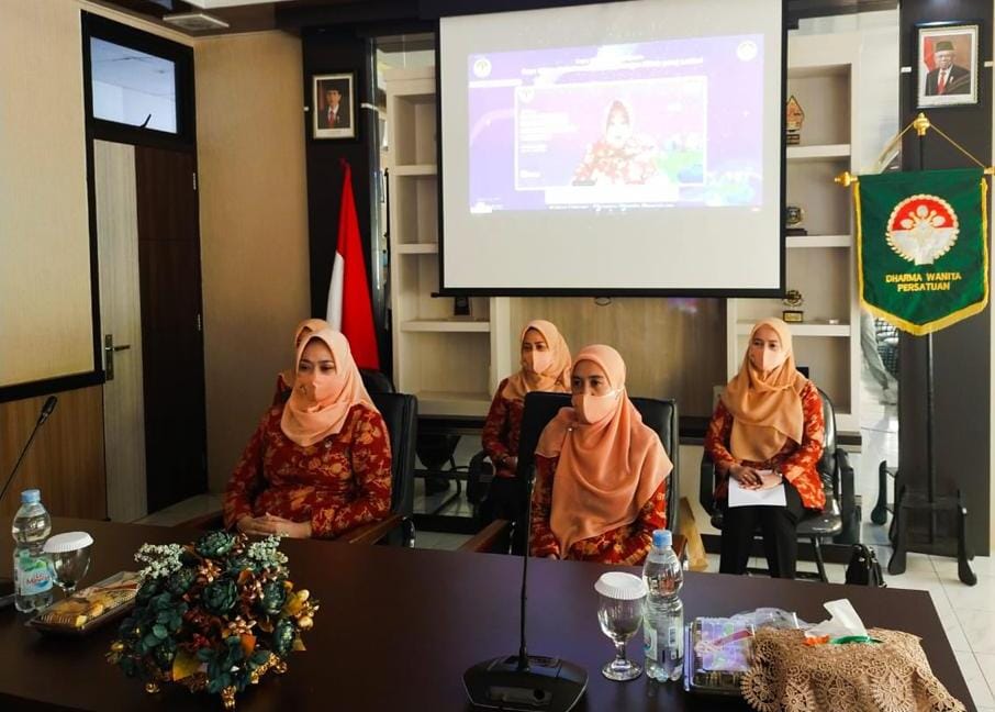 Dharma Wanita Kuansing Diajak Harus Peduli Lingkungan