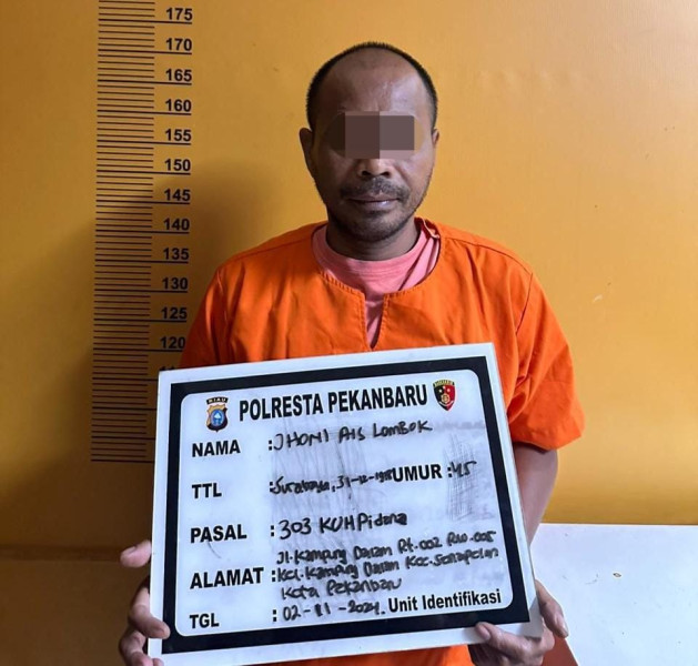 Polresta Pekanbaru Ringkus Bandar Judi Online di Kampung Dalam, Sita Ponsel dan Uang Tunai 