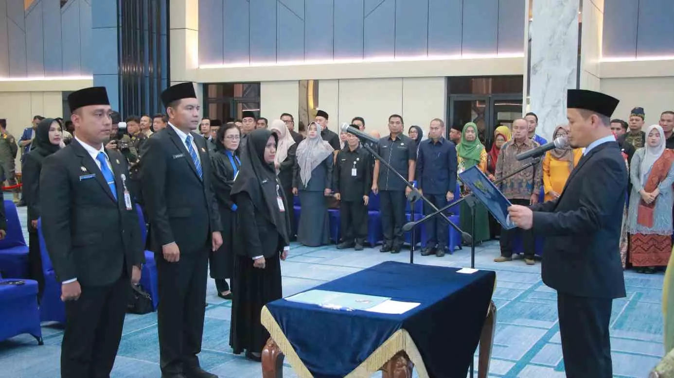 Wali Kota Pekanbaru Resmi Lantik 21 Pejabat
