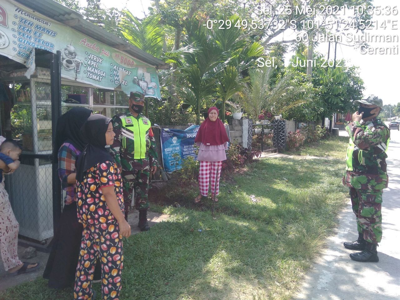 Kiat Babinsa Koramil 06/Cerenti Kodim 0302/Inhu Dalam Percepatan Pemutusan Penyebaran Virus Corona