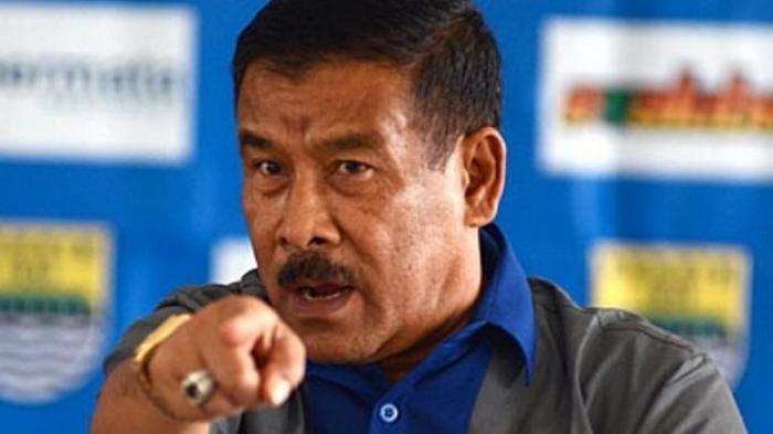 Tak Terima Dihukum, Manajer Persib Bandung: Bubar Saja PSSI Semua!