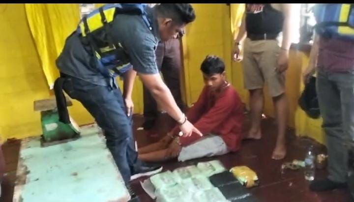 Polisi Ringkus Kurir Sabu 15,6 Kg di Pelabuhan Bengkalis 