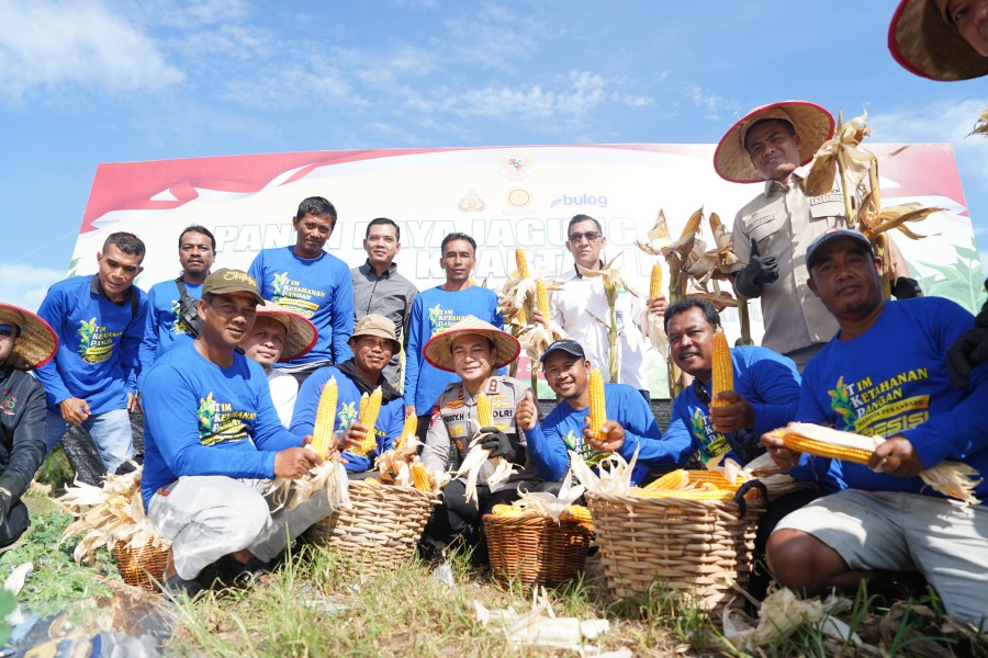 Panen Serentak Nasional, Polda Riau Targetkan 60 Ton Jagung Tiap Tiga Bulan